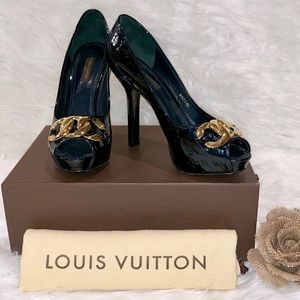 Louis Vuitton Patent Leather Blue Nuit Shoes